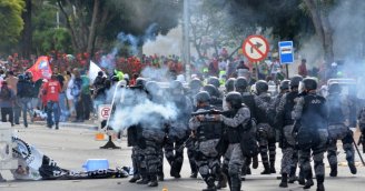 Depois da repressão, Exército já está nas ruas em Brasília