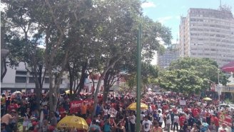 Poderosa paralisação ativa em Campina Grande (PB): Sem transportes e sem Comércio mais de 5000 manifestantes ocupam as ruas