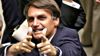 Bolsonaro a favor da tortura: demite equipe do governo que atuava para inibir a prática