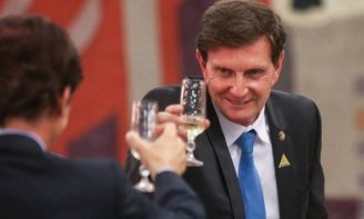 Prefeito Crivella do Rio aumenta tarifa a R$3,95 para favorecer ainda mais empresários dos transportes