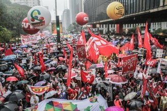 Atos exigindo Fora Temer começam em São Paulo e no Rio