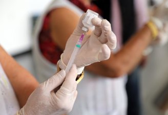 Falta de vacina para Meningite escancara precariedade do SUS