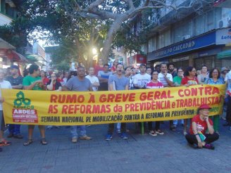 Trabalhadores e juventude em luta contra as reformas do golpista Temer