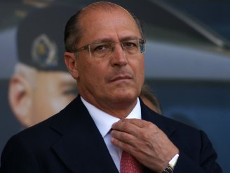 Governo Alckmin pede paciência aos professores demitidos, mas as contas não param de chegar