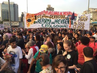 Que as centrais rompam as negociações com Maia e o pacto com Bolsonaro e STF: unir a juventude e os trabalhadores rumo a 14J