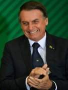  Bolsonaro privatiza aeroportos a valores baixos para pagar os juros da dívida pública