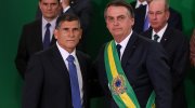 Avançando em sua guerra às universidades, Bolsonaro decreta que general escolha reitores