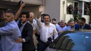 Cadeias televisivas gregas prognosticam triunfo do Não em meio à polarização