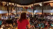 Depois de ataque bolsonarista com faca, milhares de estudantes da Unicamp votam greve