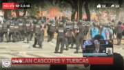 Repressão policial ao ato contra a reforma da previdência na Argentina