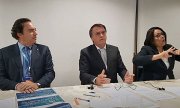 O sujo falando do mal lavado: Bolsonaro entra com ação no STF contra hipócritas restrições de governadores