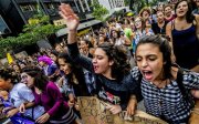 Organizar os estudantes da UFMG contra Bolsonaro e o golpismo, com independência do PT