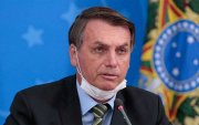 Enquanto pandemia mata 1000 por dia, Bolsonaro quer cortar da saúde em 2021