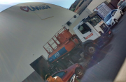 Crivella usa caminhão da Comlurb para prestar serviço para Igreja Universal