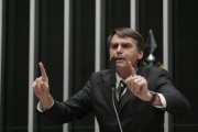 Bolsonaro quer se promover concorrendo à presidência da Câmara