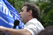Marcelo Freixo apoia campanha "A CEDAE é do povo"