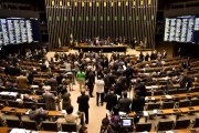 Câmara aprova justiça apreender bens e valores de quem financia o que ONU chamar de terrorismo