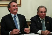 Guedes quer reduzir para R$200,00 auxílio em agosto e condenar milhões à miséria