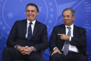 Bolsonaro dá aval para Guedes negociar imposto aos moldes da CPMF
