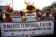 Agronegócio retoma marco temporal contra os povos indígenas após governo rifar vetos