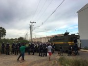 Governo e policia despejam 420 famílias de ocupação no Guajuviras