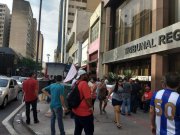 Trabalhadores e Estudantes foram para o TRT em apoio a luta da Unilever 