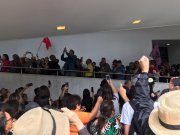 URGENTE: Tropa de choque pretende invadir a Assembleia Legislativa do Paraná a qualquer momento 