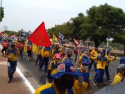 Veja depoimentos dos trabalhadores dos correios em Brasilia sobre os motivos da sua luta