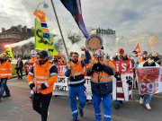 30 dias da greve dos refinadores de Grandpuits: contra as chantagens da patronal, grevistas permanecem unidos e seguem com a luta