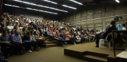 Estudantes e professores contra a saída do Direito da UERJ Maracanã