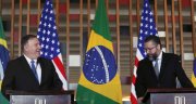 Durante visita ao Brasil, secretário dos Estados Unidos promete golpe contra Venezuela 