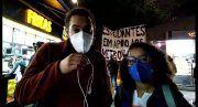 Educadores municipais de São Paulo em greve levam solidariedade à greve dos metroviários