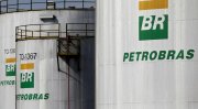 Petrobras entrega R$87,8 bilhões em dividendos enquanto ataca petroleiros