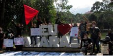 Em Araras/SP: jovens saem às ruas em ato antirracista e antifascista