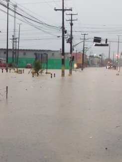 Enchentes e deslizamentos deixam 30 mortos na Grande Recife. Os governos e Paulo Câmara (PSB) são responsáveis!