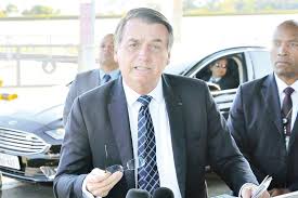 Mesmo após “recuo”, Bolsonaro mantém suspensão de contrato em MP da morte