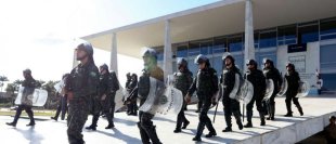 Golpista Temer autoriza exército a reprimir ainda mais a manifestação de Brasília!