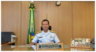 Almir Garnier Santos, novo comandante da Marinha, tem mulher e filho em cargos no governo