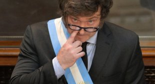 Pacote de lei ultraneoliberal DNU de Milei é rechaçado no Senado argentino