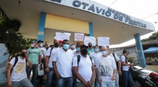 Maqueiros se mobilizam contra demissões em massa no Recife