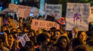 Trabalhadores do metrô de Buenos Aires impulsionam jornada #NiUnaMenos