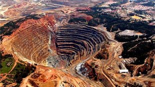 A propósito de 1 ano do crime da Vale em Brumadinho: o fim da mineração é a solução?