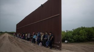 Xenofobia extrema: Trump suspenderá a imigração em meio à pandemia