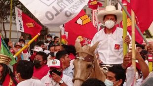 Quem é Pedro Castillo, o candidato que lidera as eleições no Peru?