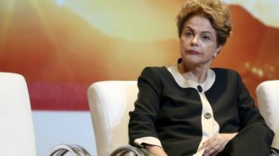 Relator contraria TCU e pede aprovação de contas de Dilma com ressalvas