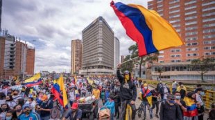 Eleições na Colômbia sob tensão política e as esperanças no centro-esquerdista Gustavo Petro