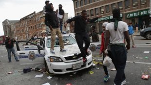 Por que a juventude negra de Baltimore está se revoltando?
