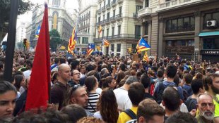 Um canto massivo na Catalunha: “Não é uma paralisação cívica, é uma greve geral”