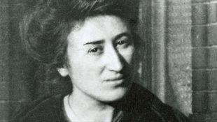 Clara Zetkin sobre Rosa Luxemburgo: “A obra da sua vida foi preparar a revolução”