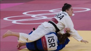 Judoca Mayra Aguiar conquista o bronze em Tóquio após derrotar atleta sul-coreana 
